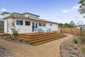 Quiet, luxurious Guest House - Couples Retreat